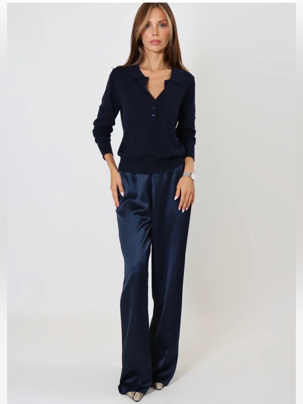 April seven satin pants in navy size XS tall
